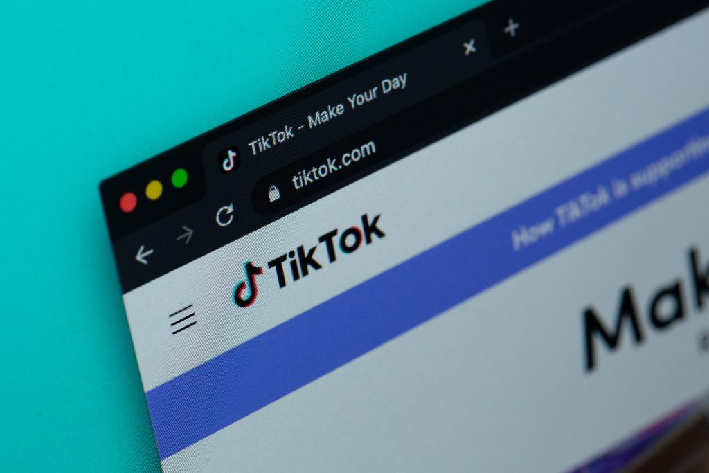Teens turning to TikTok and Instagram for new